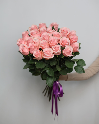 Букет из розовых роз Бородино Красноярский край